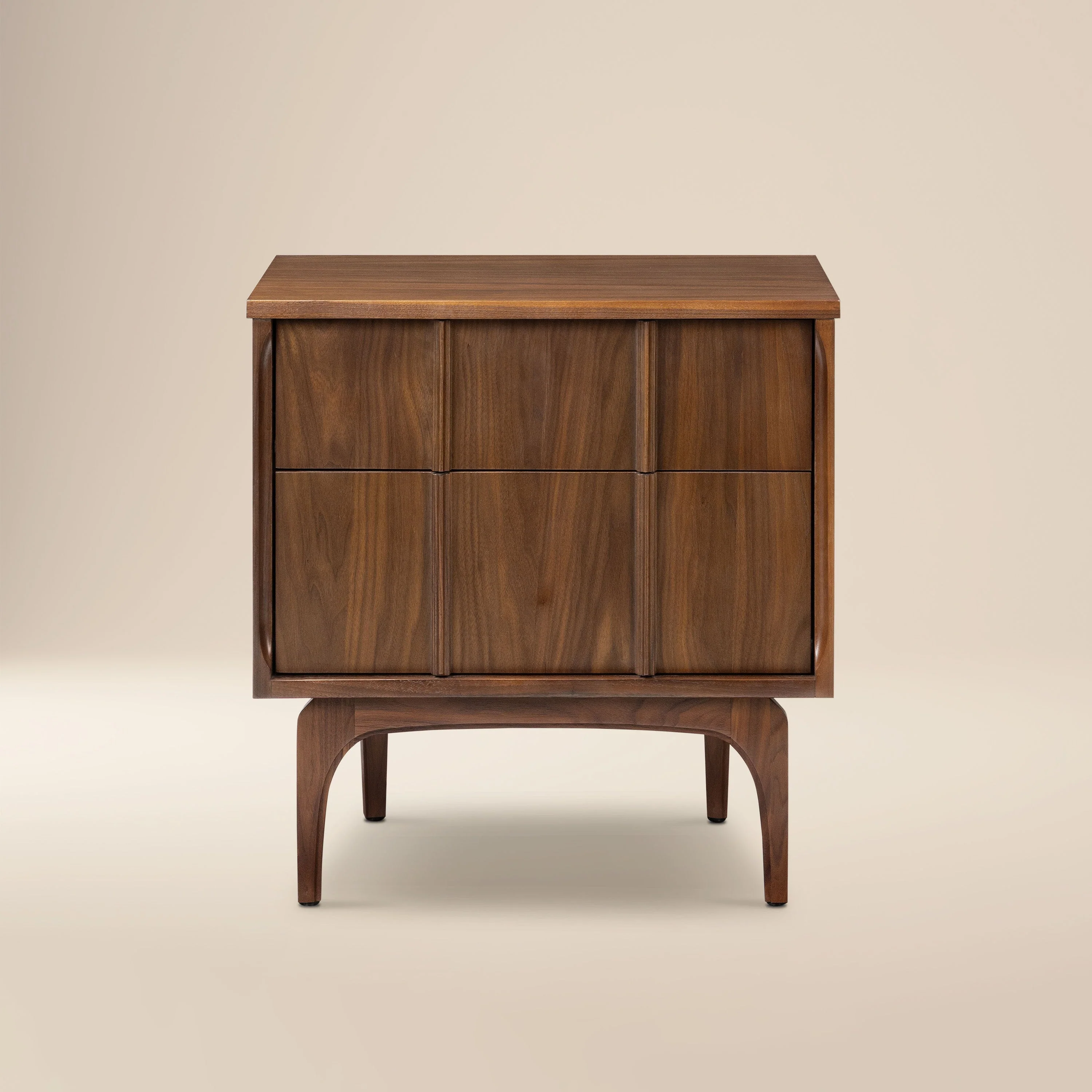 Nightstand | Walnut