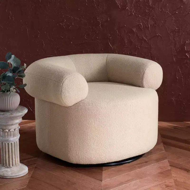Swivel Accent Chair in Sand, Faux Lambswool Polyester Upholstered Chair with Pine Wood Frame