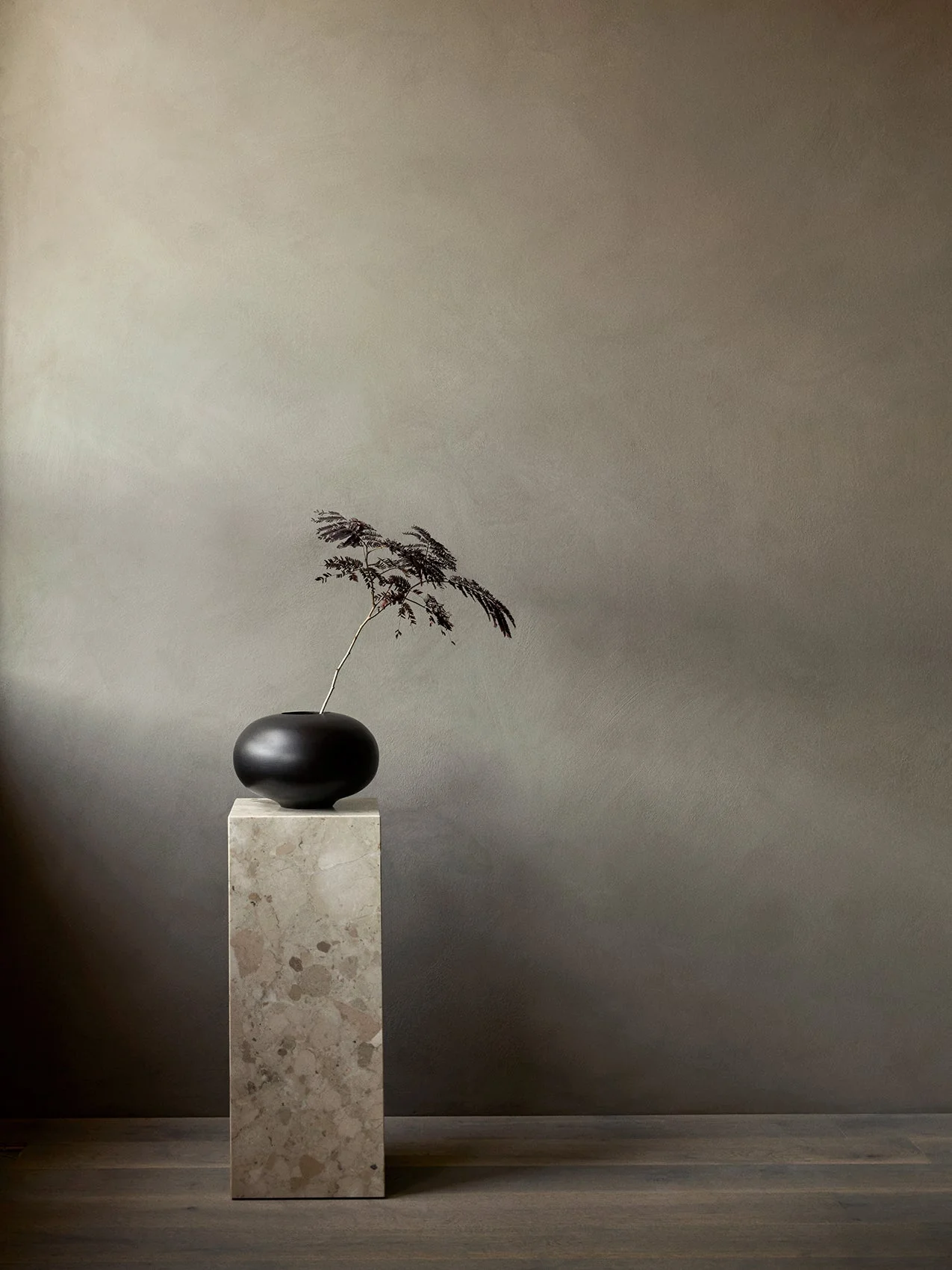 Minimalist Marble & Stone Pedestal Display Stand with Slender Sculptural Form for Living Room & Hallway