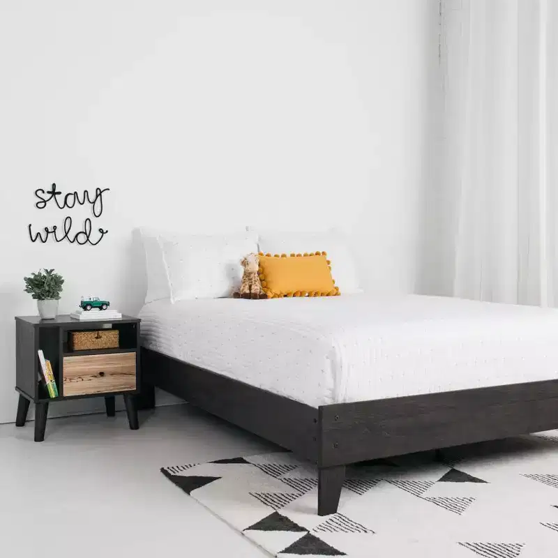 Piperton Platform Bed - Signature Design by Ashley