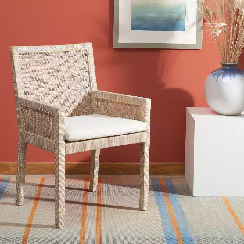 Sarai Accent Chair W/ Cushion - ACH6520 - Safavieh