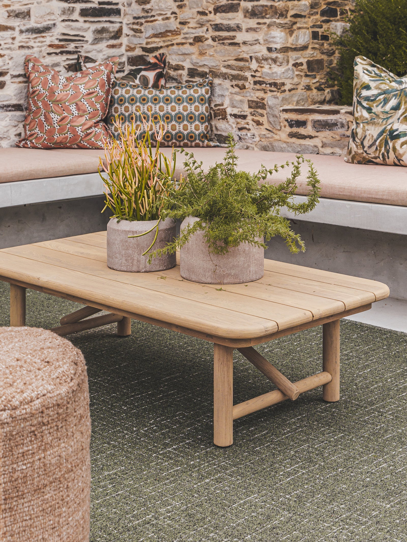 Minimalist Teak Coffee Table for Patio
