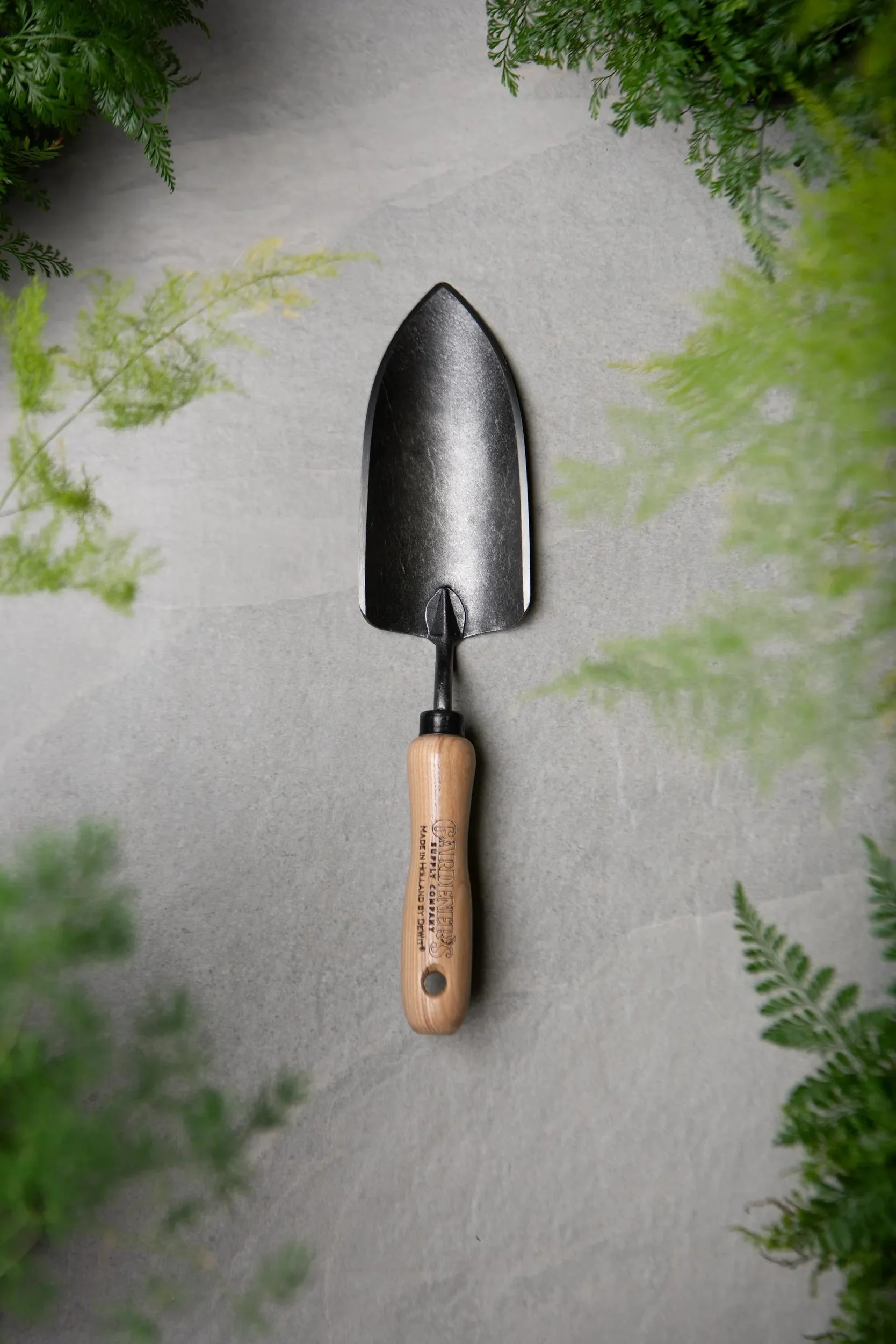Hand-Forged High-Carbon Steel Garden Trowel with Hardwood Handle