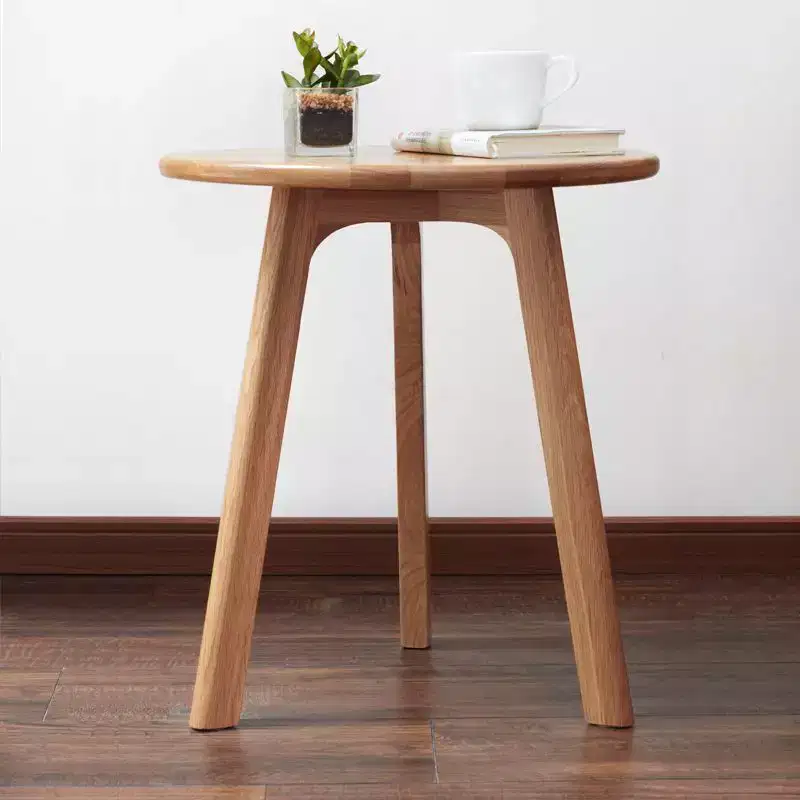 Wooden Round Side Table with Three-Legged Structure and Non-Slip Pads, End Table for Living Room