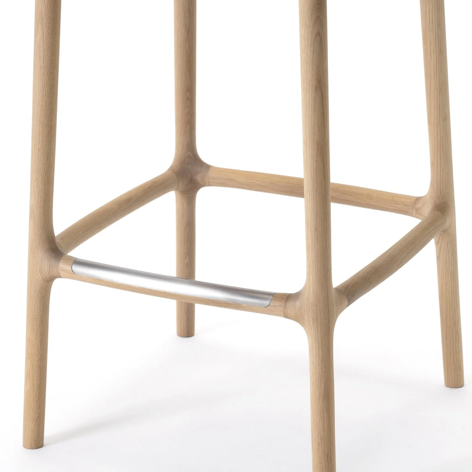 High stool (without backrest)