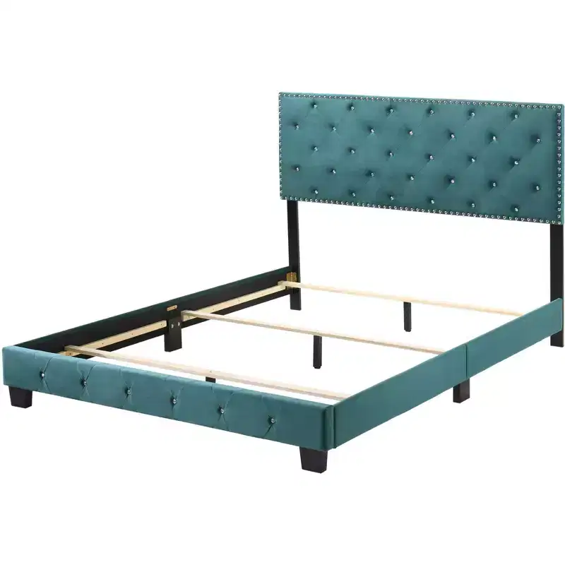 Passion Furniture Suffolk Queen Panel Bed