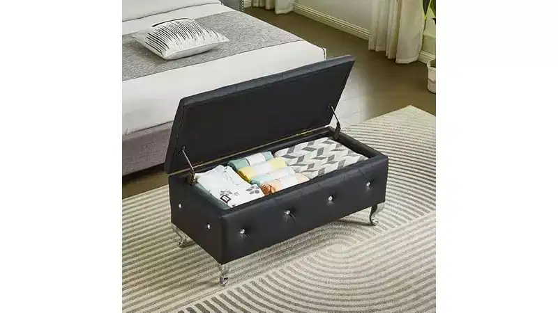Storage Ottoman Bench, with Tufted Seating and Metal Legs, Storage Bench for Bedroom in Leather, Ottoman Bench for Living Room,Bedrooom, Black