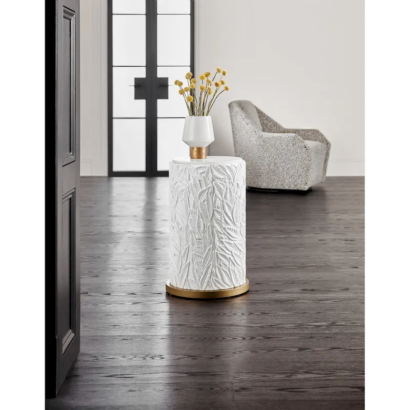 Round Quartz Top Accent Table with Leaf Motif & Gold Base, 16