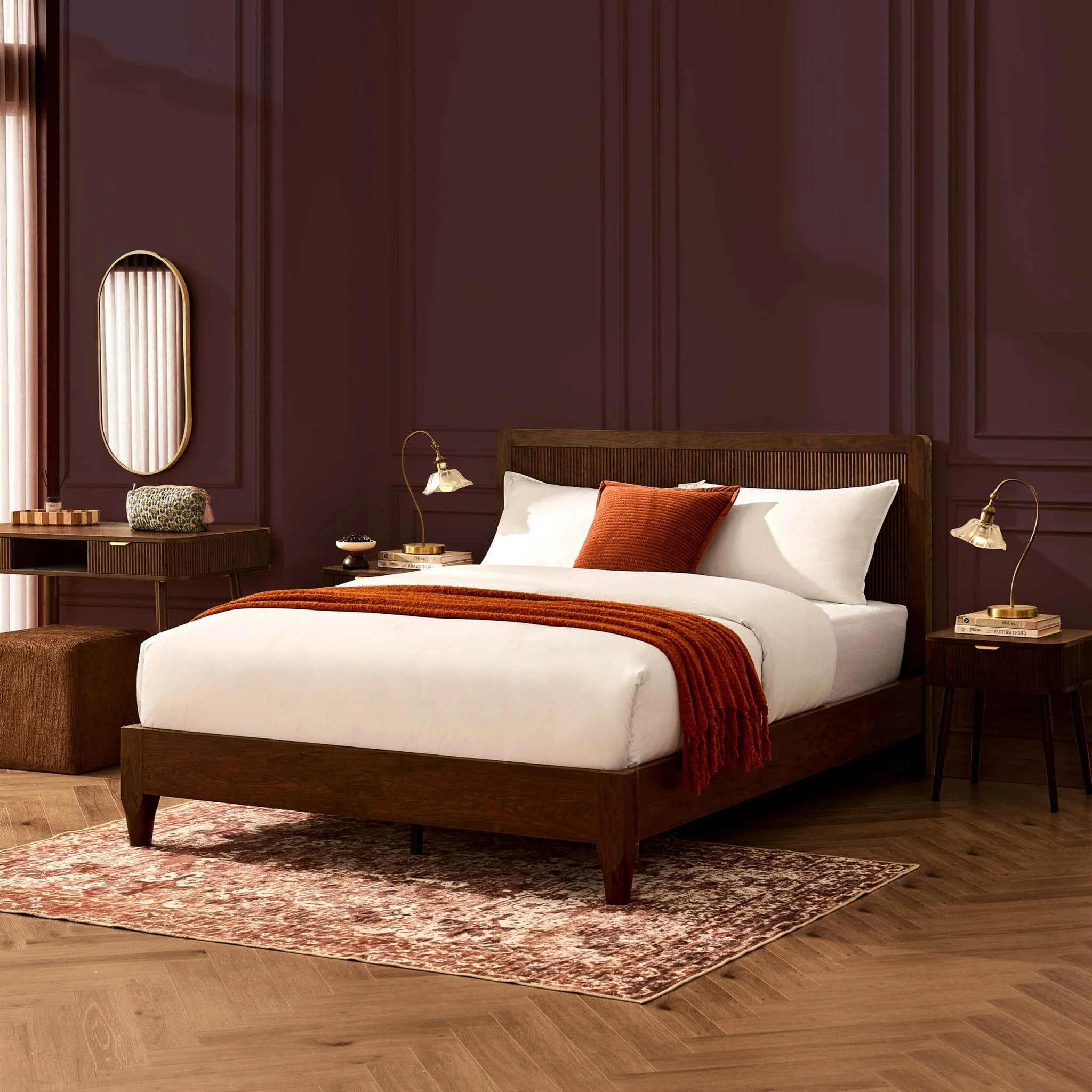 Bed - Wood Walnut