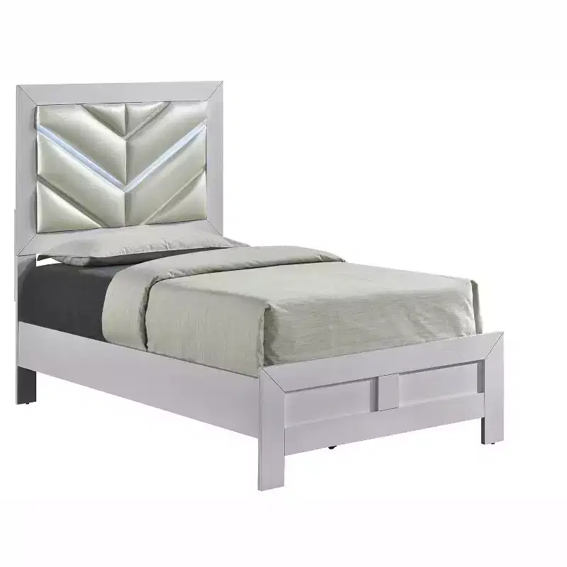 Passion Furniture Moreland Sparkling White Wood Frame Twin Panel Bed