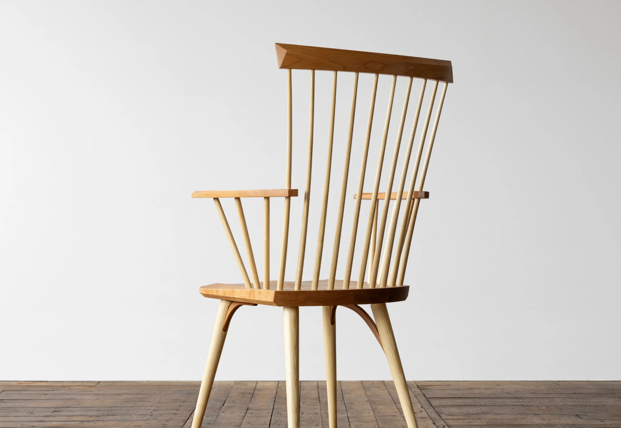 Arm Chair - Moser, we subscribe to the philosophy that there should be no function without beauty – and no beauty