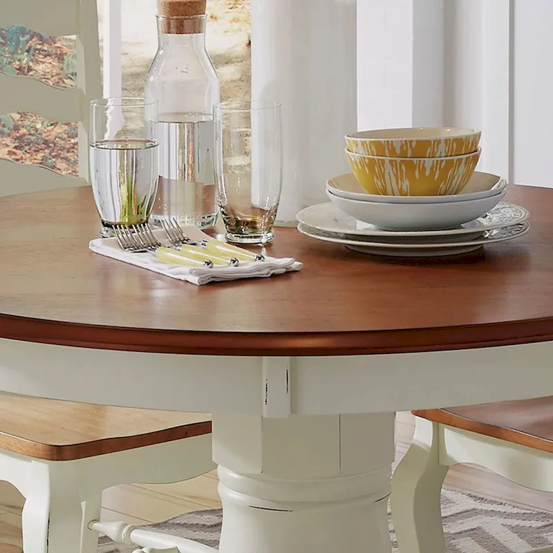 The Gray Barn Southerndown Traditional Countryside Dining Table