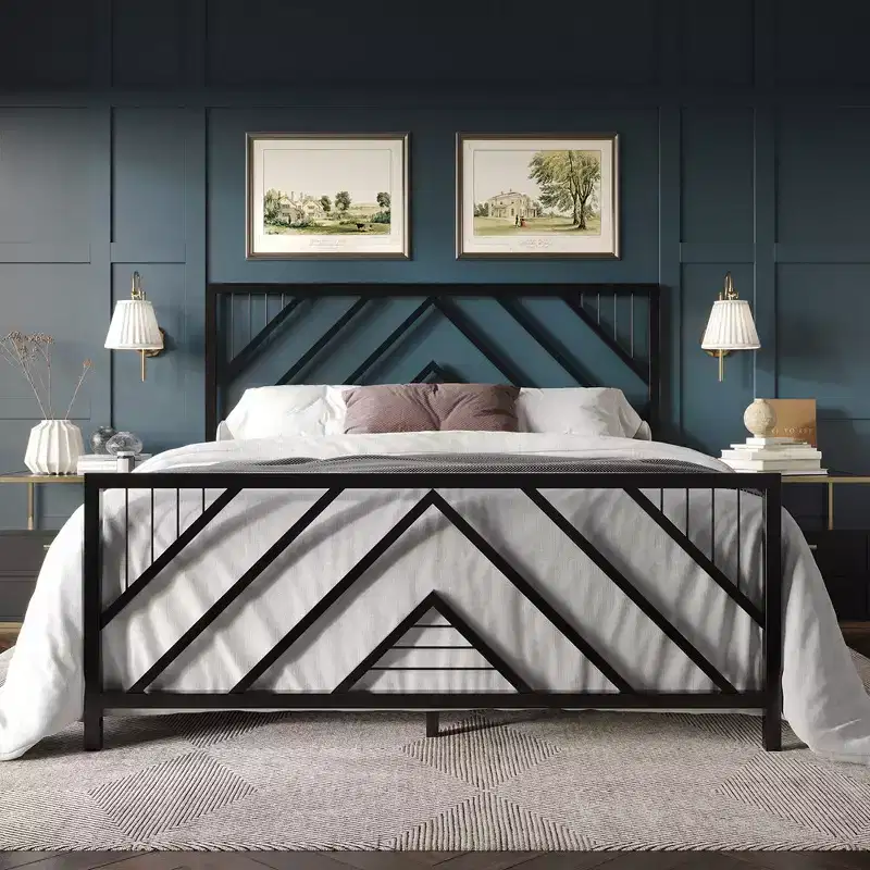 ChaletPosh Metal Platform Bed