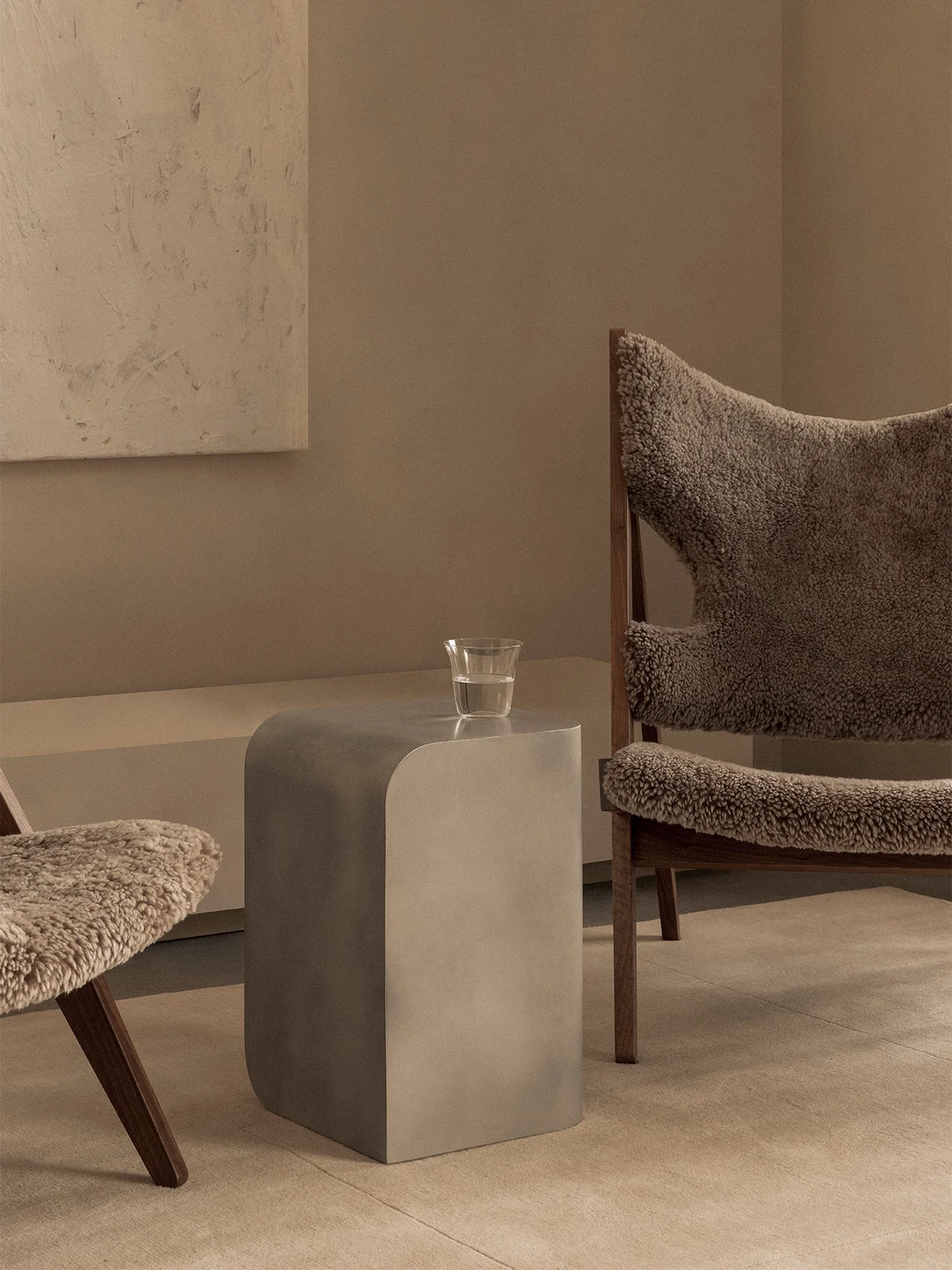 Modern Polished Aluminium Side Table with Curved Lacquer-Protected Surface for Living Room