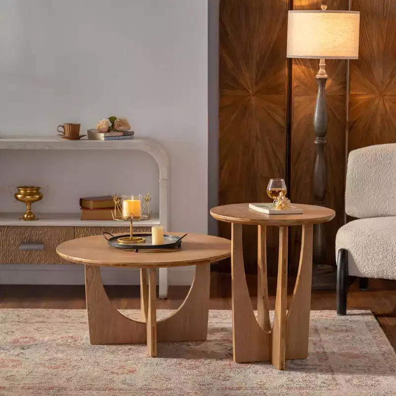 31.1 Round Wooden Coffee Table, Natural Oak Finish Coffee Table with Cut-Out Base for Living Room Farmhouse Spaces