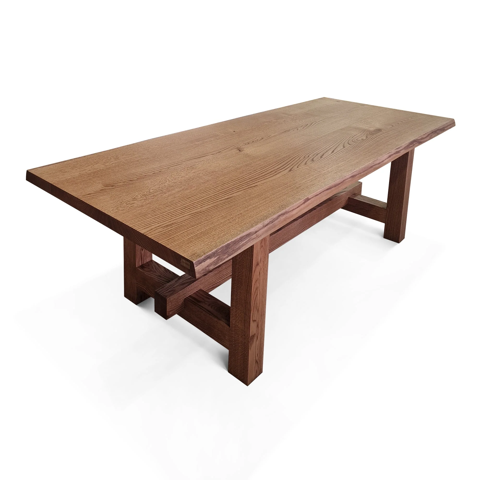 Dining Table in Solid Oak - Introducing the dining oak table - made of solid wood - a piece that seamlessly blends the serene