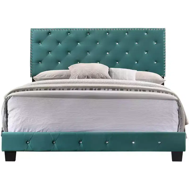 Passion Furniture Suffolk Queen Panel Bed