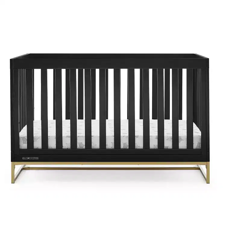 4-in-1 Crib with Daybed Conversion