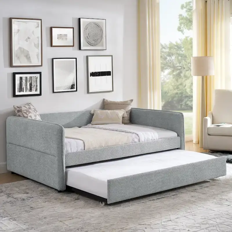 Full Boucle Daybed with Trundle