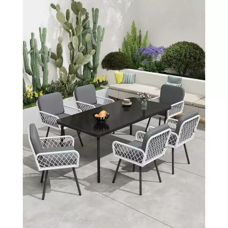 Outdoor Dining Chairs Set of 4, All-Weather Patio Armchairs with Cushions and Hand-Woven Rattan