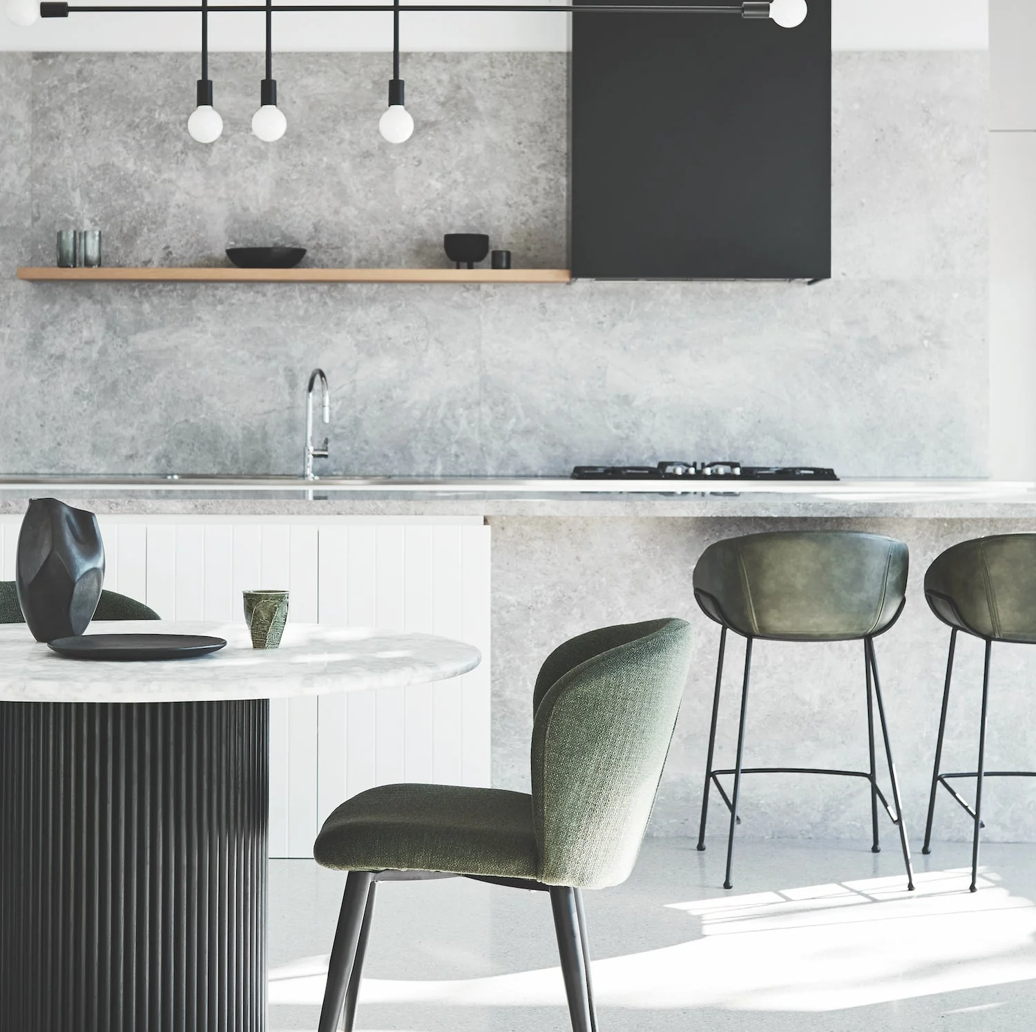 Modern Green Synthetic Leather Barstool with High Density Foam and Foam Cushion for Kitchen