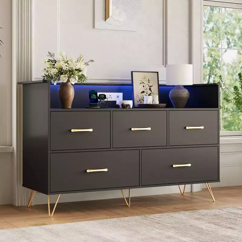 5 Drawer Dresser for Bedroom, Modern Dresser with Led Lights & Charging Station, Compact Wood Chest of Drawers Clothes Storage Organizer