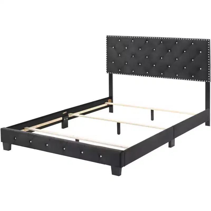 Passion Furniture Suffolk Queen Panel Bed