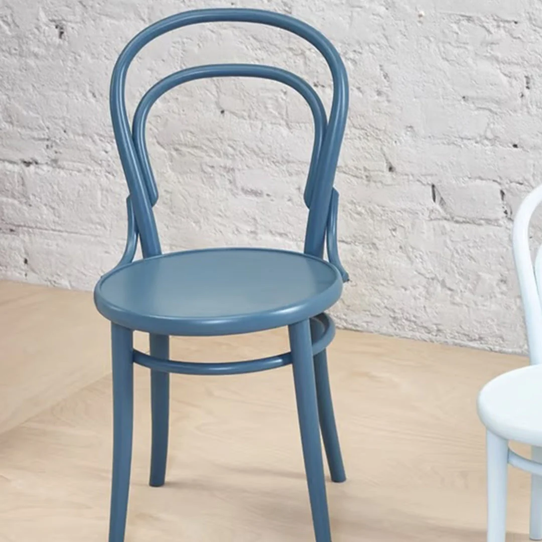 Classic Bent Beech Wood Café Side Chair with Iconic Lightweight Design for Dining Room