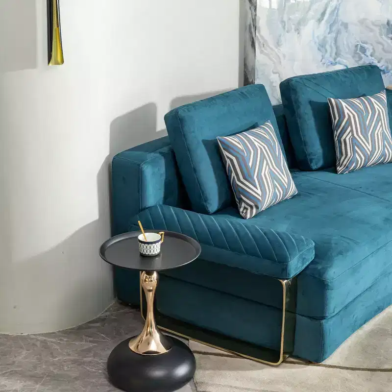 Okak Modern Space-Saving Round Side Table, End Table with Metal Tabletop and Frame, Accent Couch Table for Living Room, Bedroom