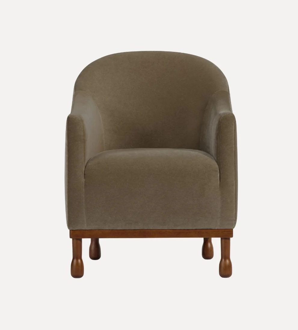 Chair, Brown - Dimensions: 27.32 W ?¨¢ 29.50 D ?¨¢ 36.50 H | Weight: 50 lbsThe Chair is a captain's chair worth captaining. - Generously