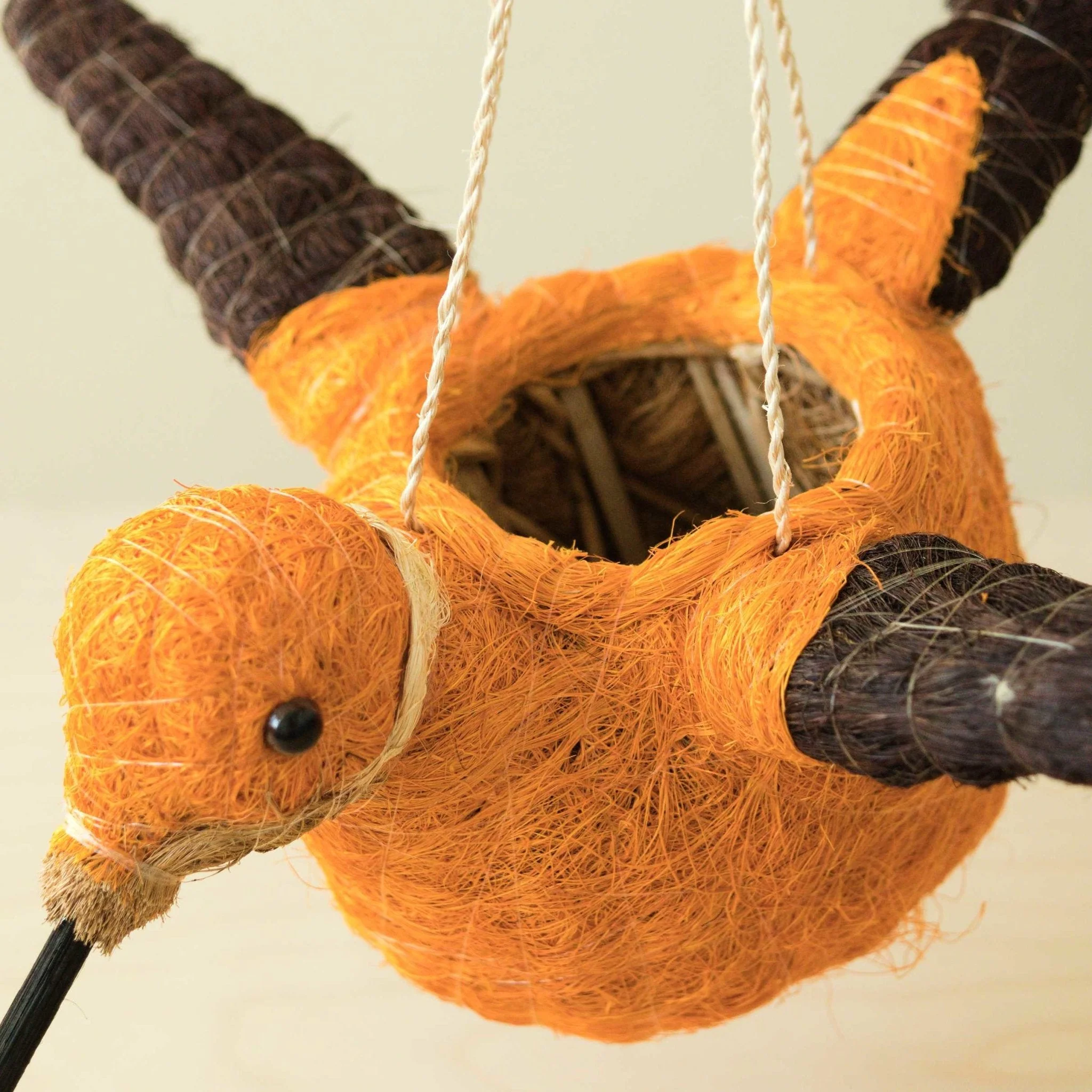 Hummingbird Planter - Coco Coir x Gilded Frond Clay + Textiles