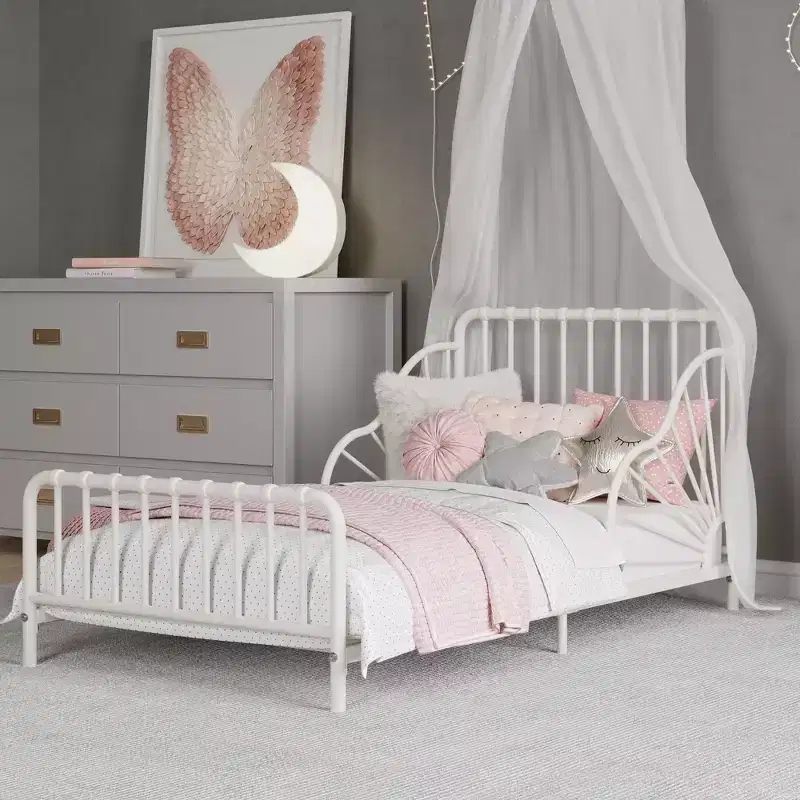 Little Seeds Quinn Metal Toddler Bed