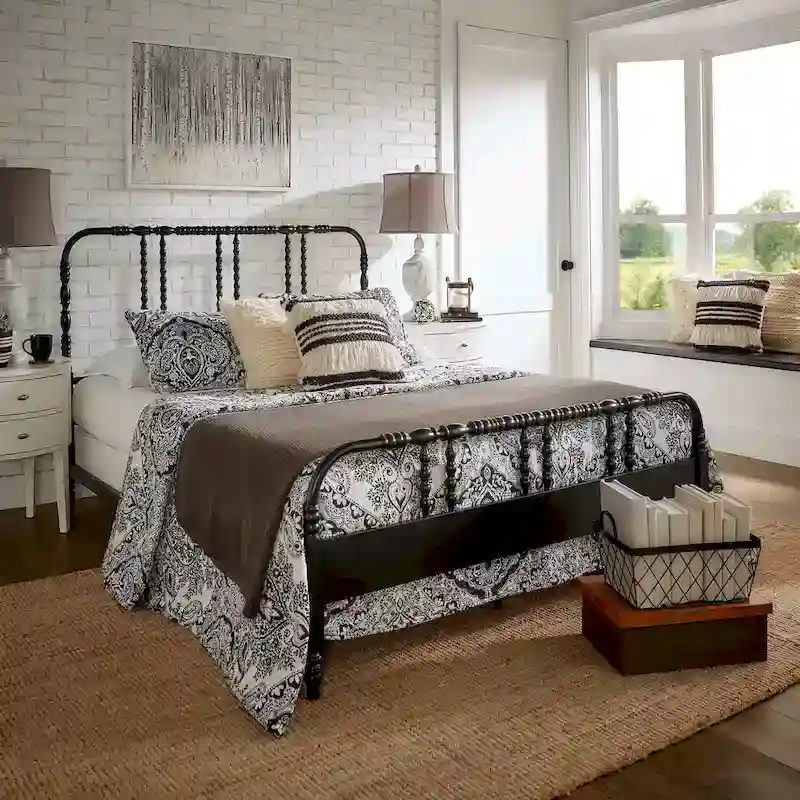 Georgia Metal Spool Bed