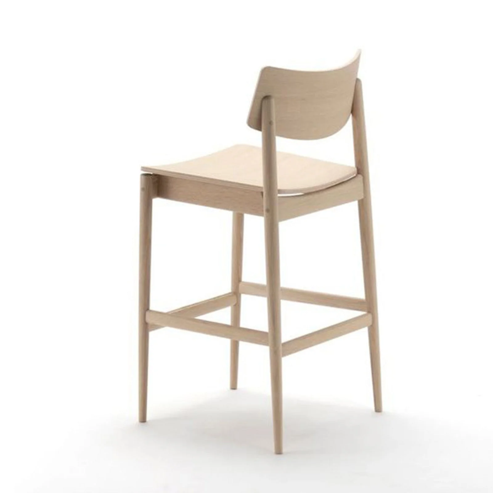 High stool (with curved backrest)