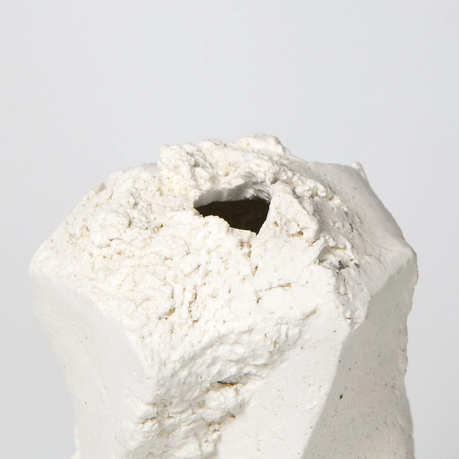 Hakuji Tōkaiseki Vase