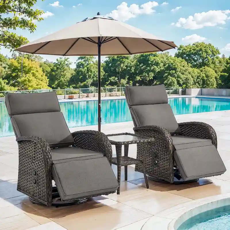 Outdoor Daybeds