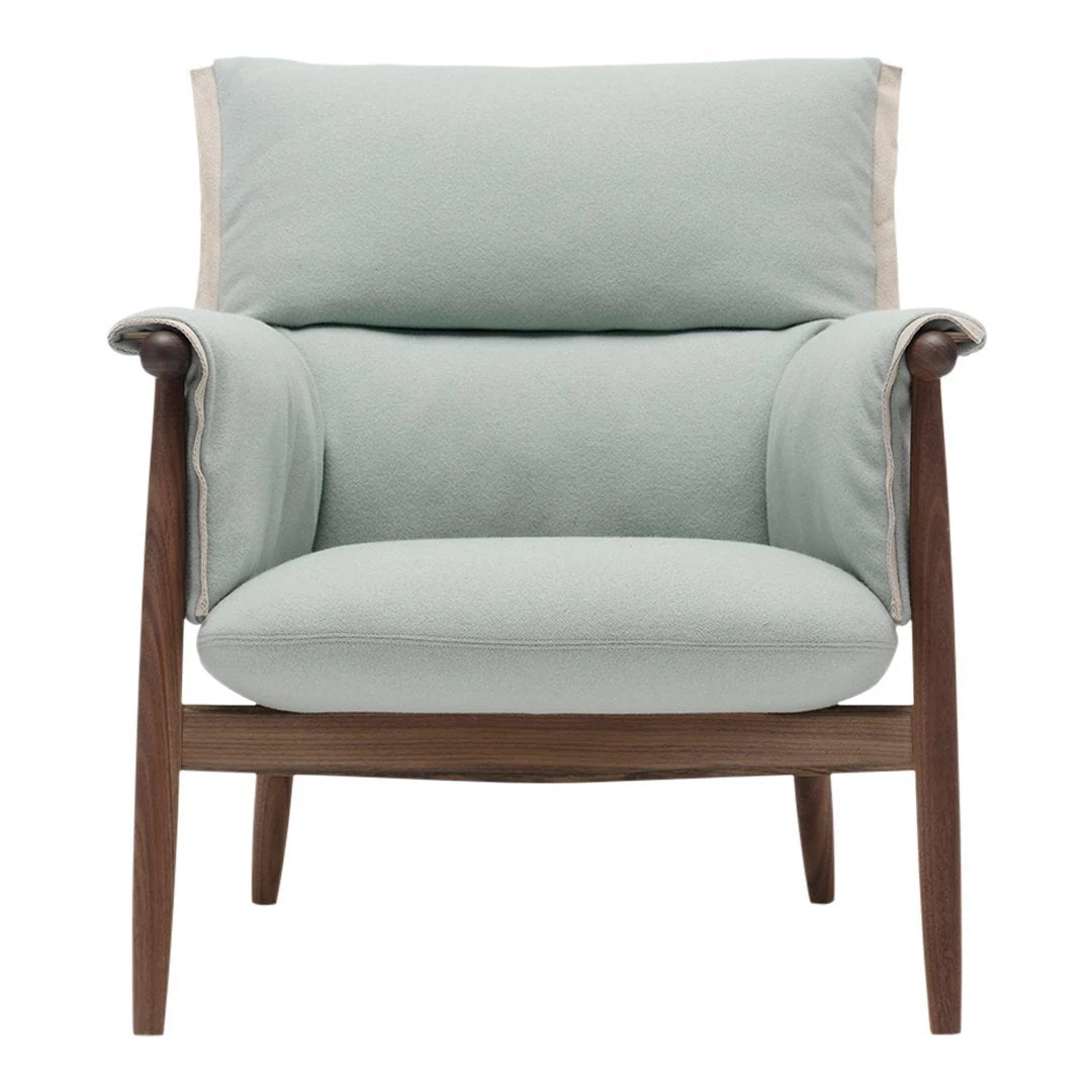 Scandinavian Solid Wood Lounge Chair with Tri-Fold Cushion Seat Back & Armrest for Living Room