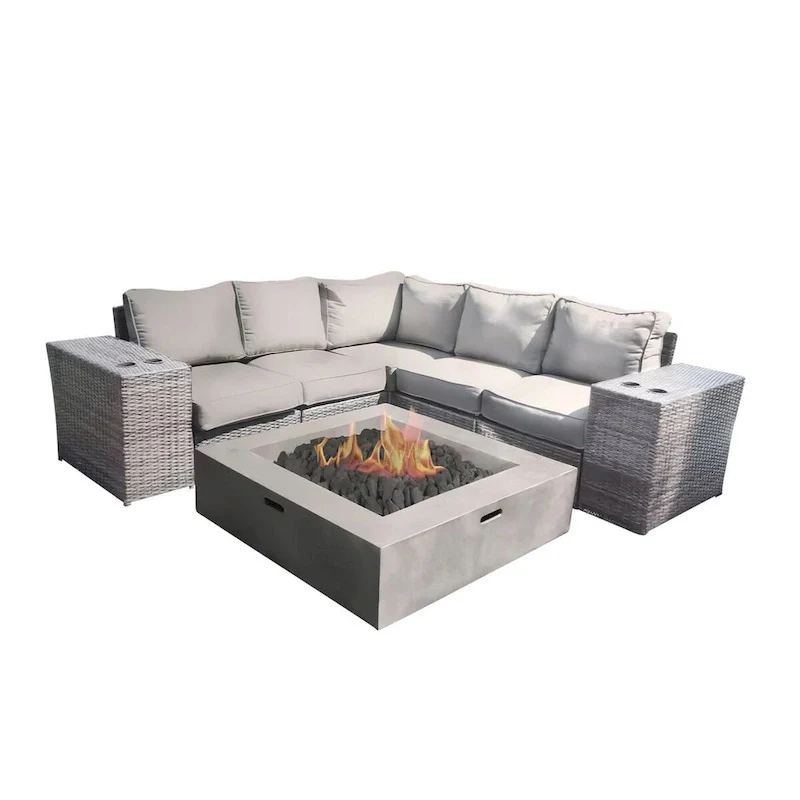 LSI 4 - Person Seating Group with Cushions