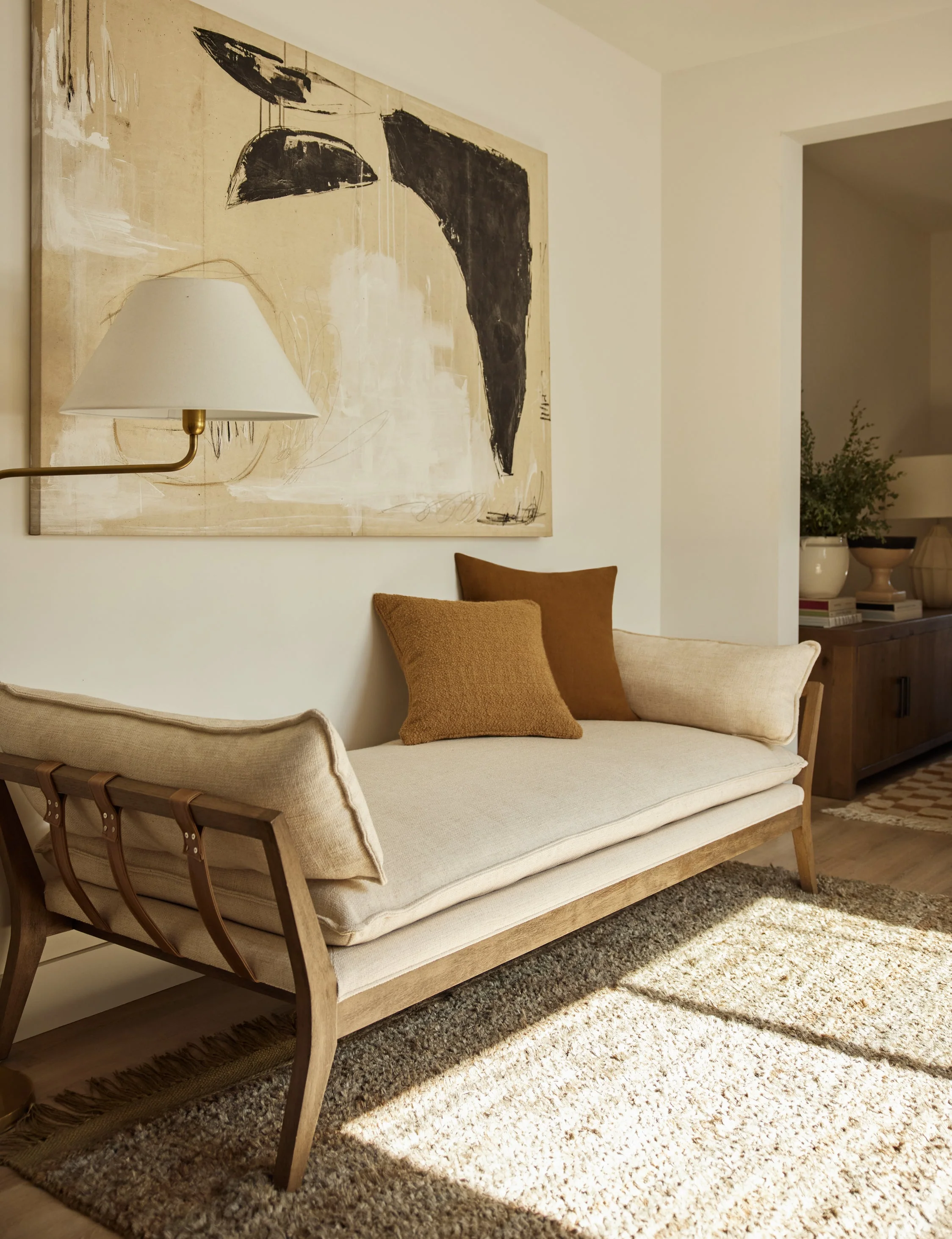 Chaise A cozy, inviting bench that adds a relaxed, designer look to your living room or bedroom. Pillowtop cushioning invites you to sink