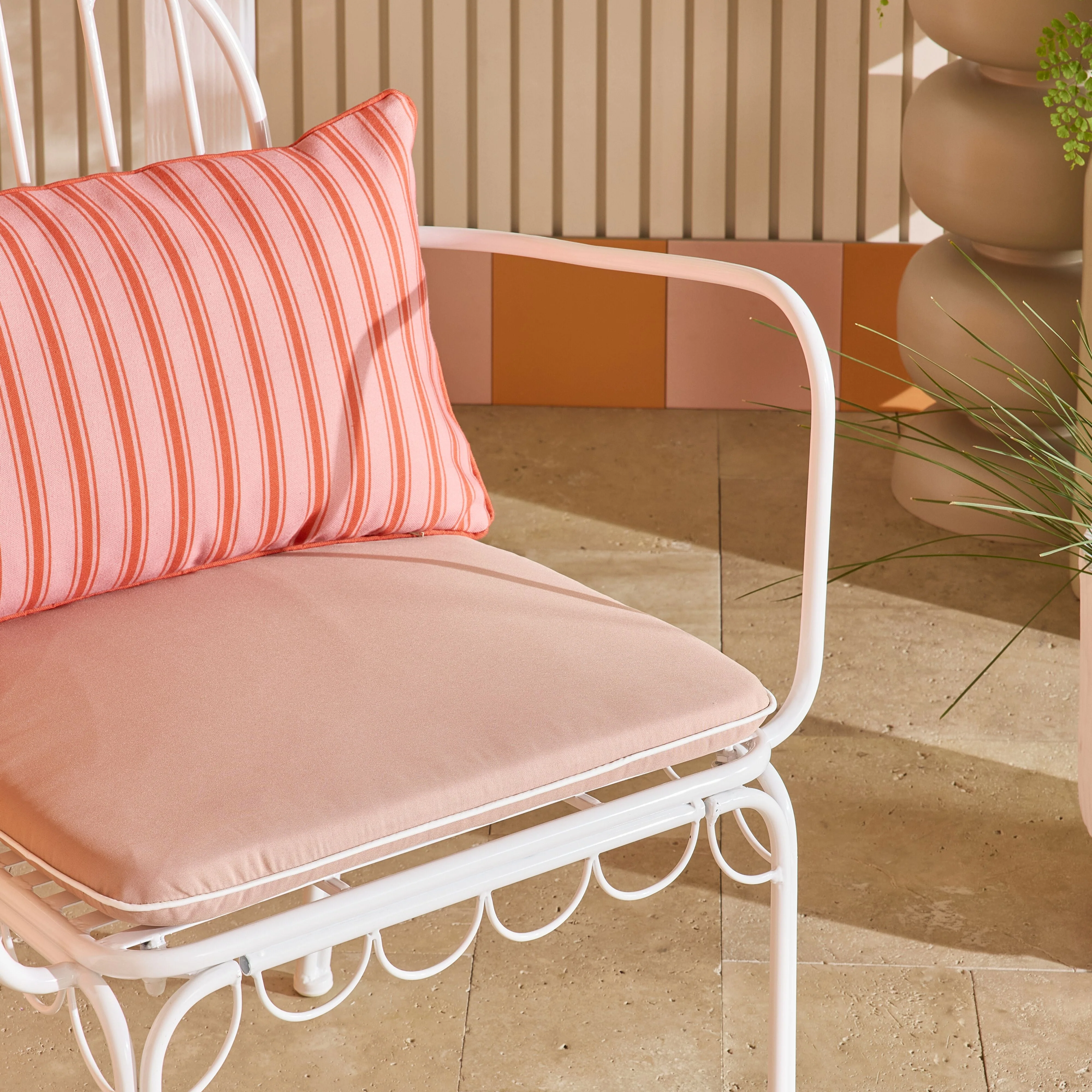 Scalloped Iron Outdoor Chair White with Pink Cushion