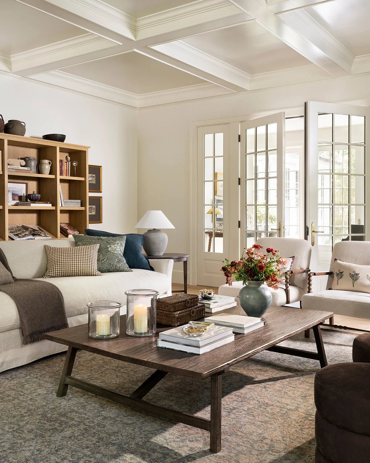 Rustic Reclaimed Elm Coffee Table with Farmhouse Dovetail Construction for Living Room