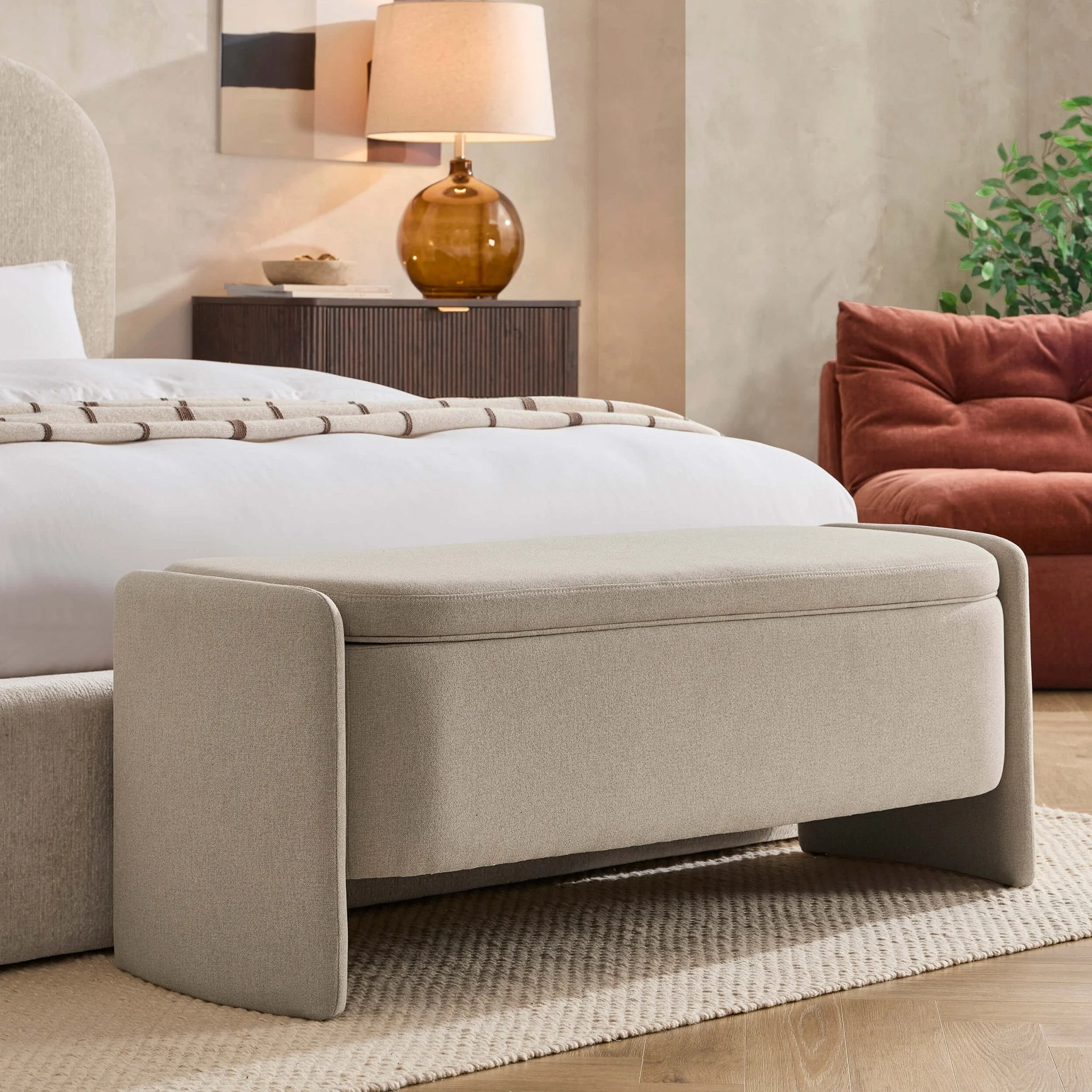 Curved Storage Bench - Oatmeal