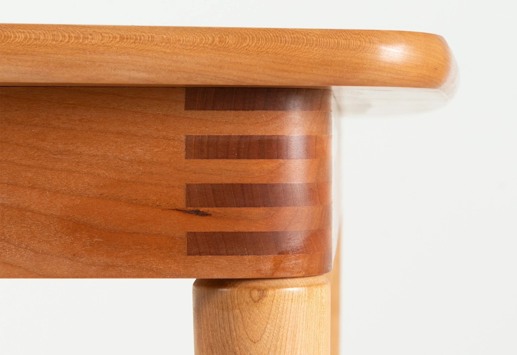 Table - Embracing the simplicity of functional forms, the dining table combines both open space and straight lines to