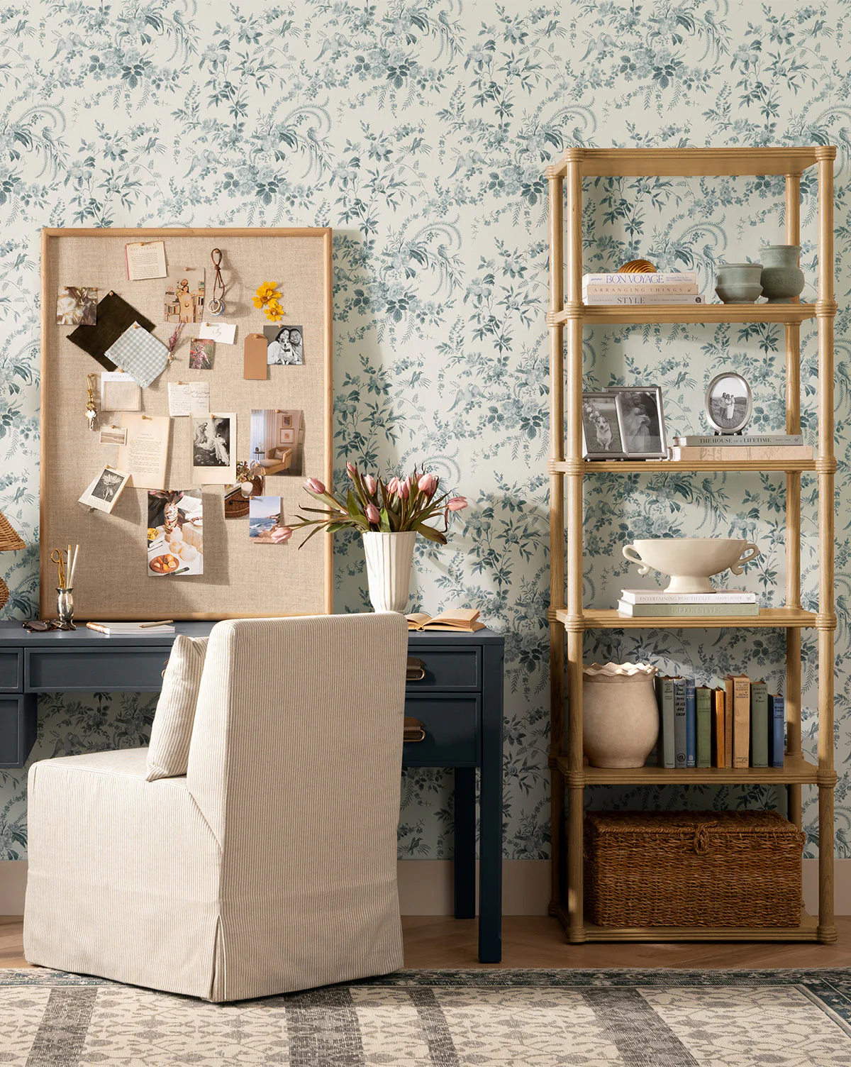 Classic Solid Wood Bookshelf with Rounded Posts & Spacious Shelving for Living Room