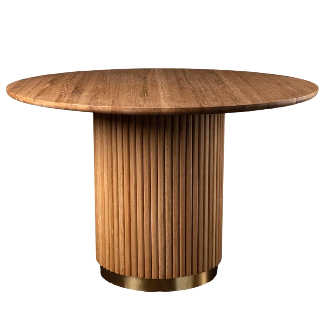 Oak Round Dining Table - table made of oak veneer - masterfully combines natural wood beauty with a sleek - modern design - The round tabletop boasts