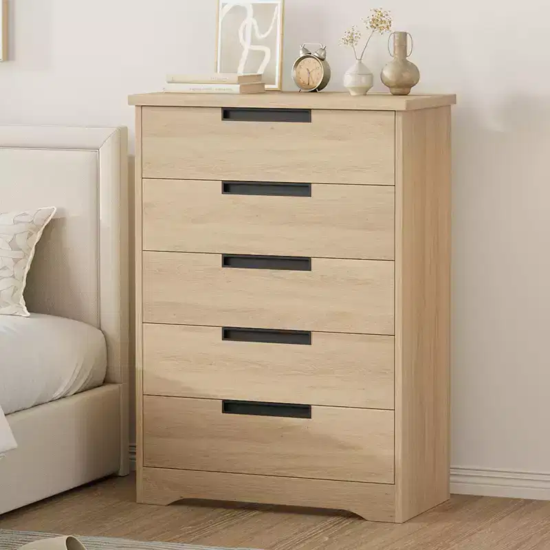 Embedded-handle design five-drawer chest, modern wooden drawer cabinet, space-saving compact storage, suitable for living rooms.