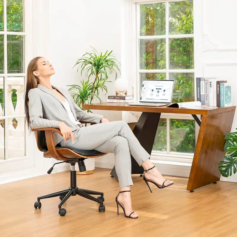 Glitzhome Modern Ergonomic Faux Leather Gaslift Adjustable Swivel Office Task Chair
