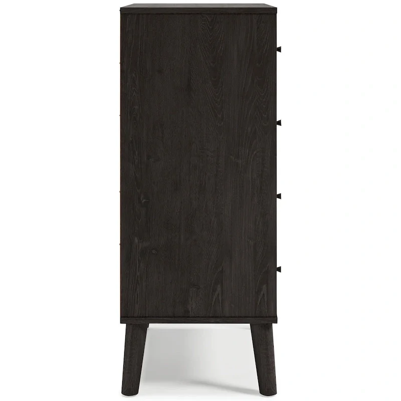 Signature Design by Ashley Piperton Chest