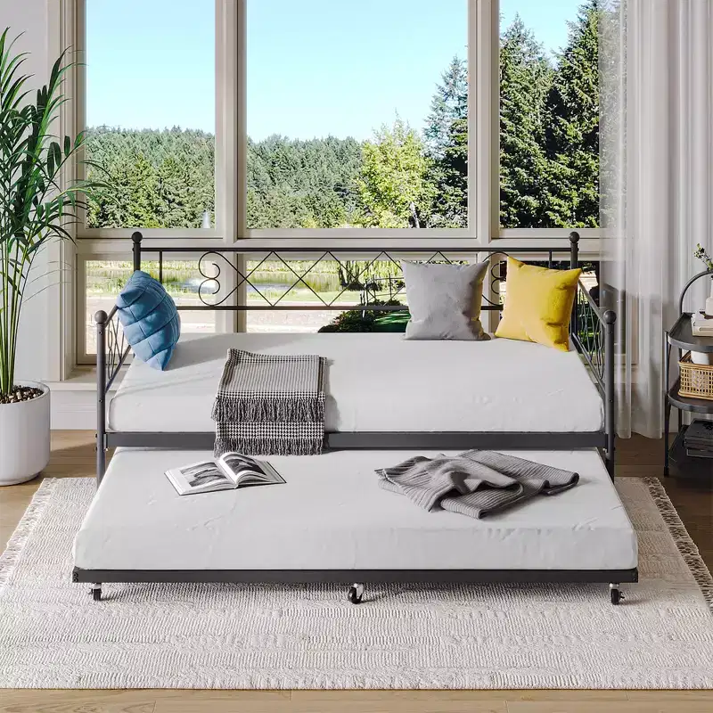 COZONY Twin Metal Daybed with Trundle  Heart-Shaped Headboard, Steel Slat Sofa Bed Frame, Space-Saving Guest Bed for Bedroom Easy Assembly