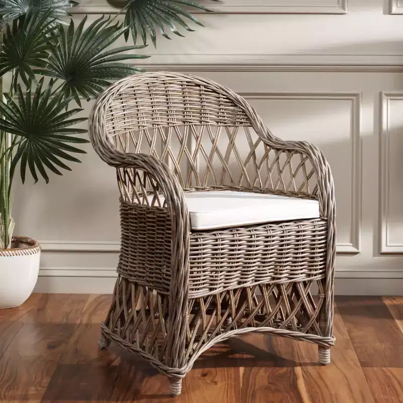 Rattan Club Chair 275 lb Capacity